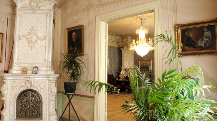 Wahlbergin museotalon sali