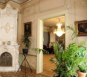 Wahlbergin museotalon sali